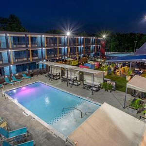 Heights House Hotel - Houston Heights Downtown, Ascend Hotel Collection